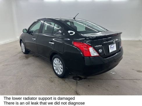 Used 2014 Nissan Versa SV image 8