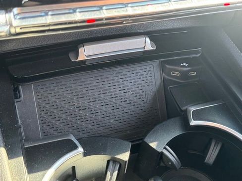 Used 2024 Mercedes-Benz GLE 350 4MATIC image 27