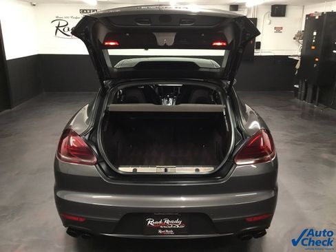 Used 2016 Porsche Panamera GTS image 12