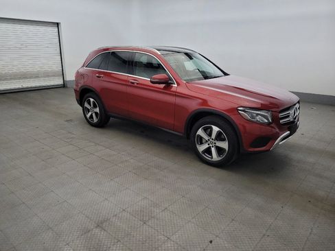 Used 2018 Mercedes-Benz GLC 300 4MATIC image 11