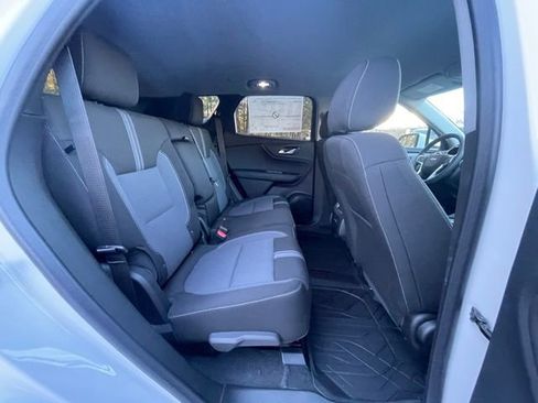 New 2025 Chevrolet Blazer LT w/ Convenience Package image 24