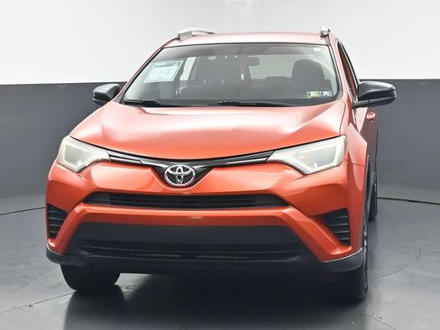 Used 2016 Toyota RAV4 LE AWD/4WD image 8