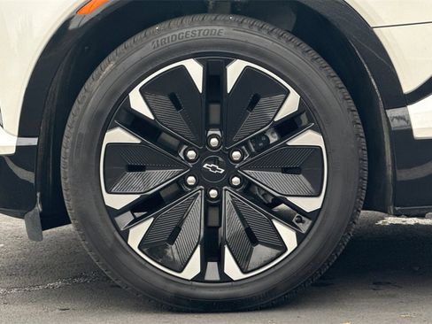 Used 2024 Chevrolet Blazer EV RS image 14