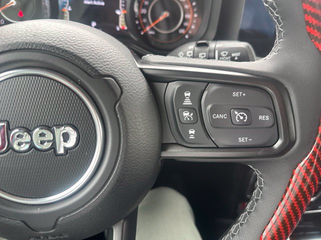 Used 2026 Jeep Wrangler Unlimited Rubicon w/ Safety Group AWD/4WD image 21