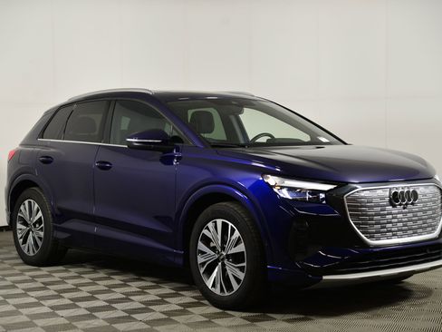 Used 2023 Audi Q4 e-tron Premium Plus w/ Premium Plus image 7