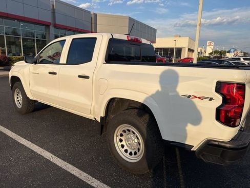 Used 2026 Chevrolet Colorado W/T w/ Advanced Trailering Package AWD/4WD image 19