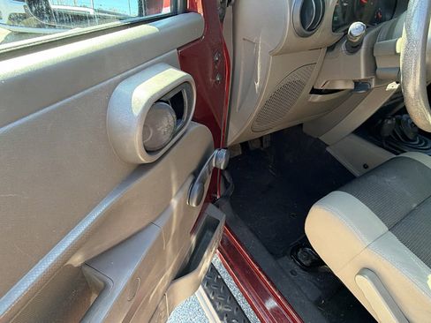 Used 2007 Jeep Wrangler X image 15
