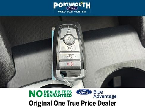 Certified 2022 Ford Escape SE w/ SE Sport Appearance Package image 13