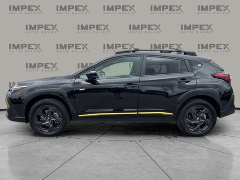 Used 2024 Subaru Crosstrek 2.5i Sport AWD/4WD image 2