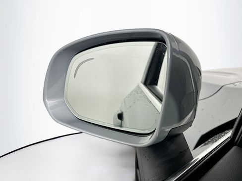 Used 2024 Volvo XC90 B6 Ultimate w/ Protection Package Premier image 16