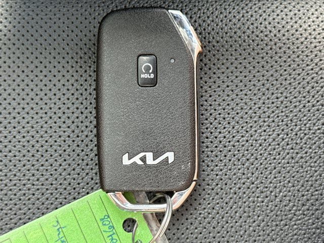 Used 2025 Kia Sportage EX FWD image 22