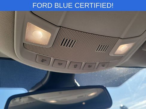 Certified 2024 Ford Edge Titanium image 21