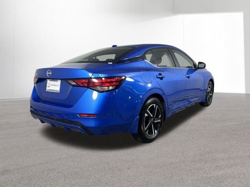 Used 2025 Nissan Sentra SV w/ All-Weather Package FWD image 6