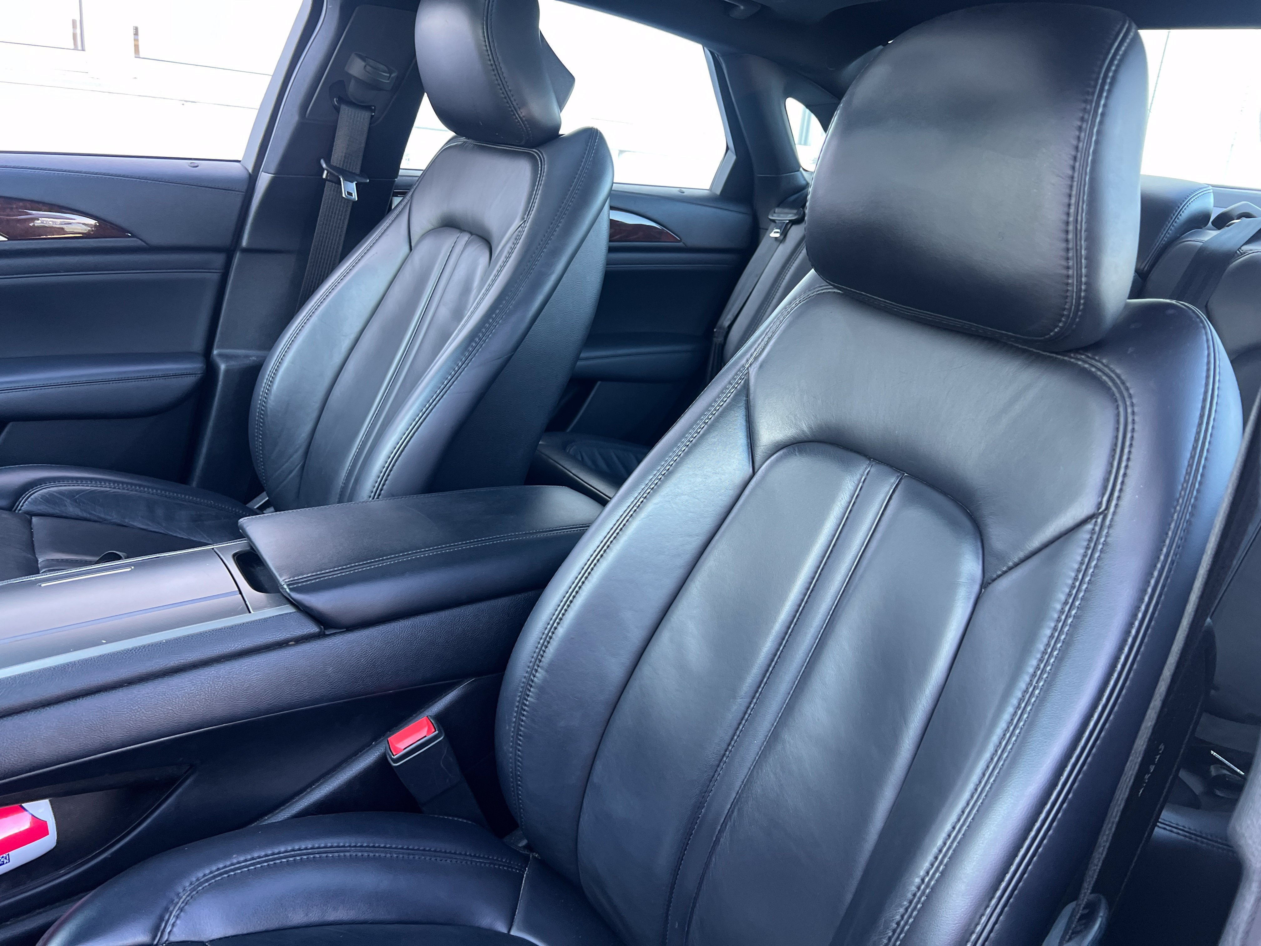 Used 2018 Lincoln MKZ Select w/ Select Plus Package FWD image 12