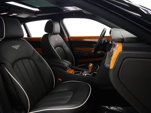Used 2013 Bentley Mulsanne RWD image 24