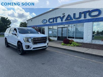 Used 2023 GMC Yukon XL SLT