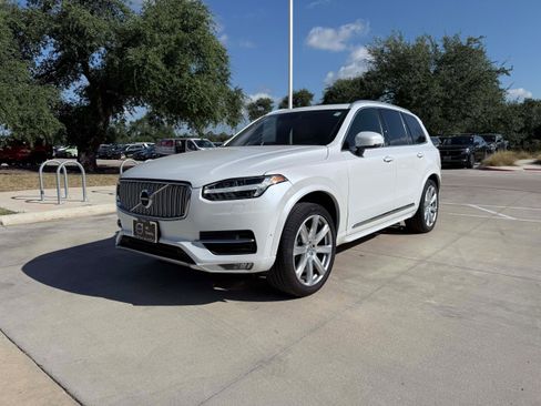 Used 2018 Volvo XC90 T6 Inscription w/ Convenience Package AWD/4WD image 2