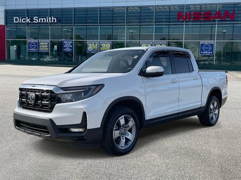 Used 2025 Honda Ridgeline RTL image 3