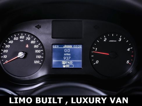 Used 2023 Mercedes-Benz Sprinter 2500 image 27