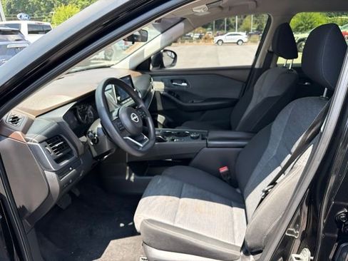 Used 2023 Nissan Rogue SV AWD/4WD image 10