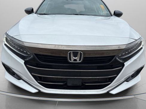 Used 2021 Honda Accord Sport image 5