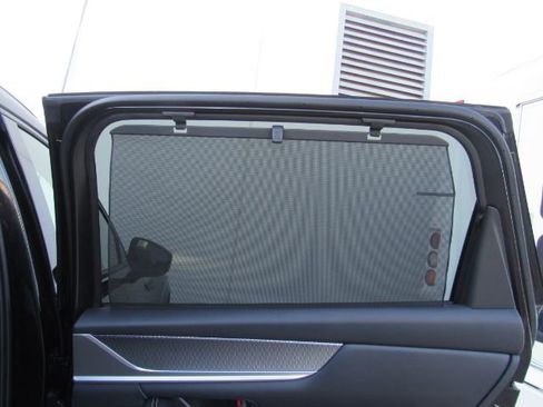 Used 2024 MAZDA CX-90 3.3 Turbo w/ Preferred Package image 26