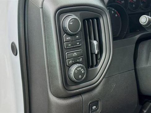 New 2026 Chevrolet Silverado 1500 W/T w/ WT Value Package AWD/4WD image 12