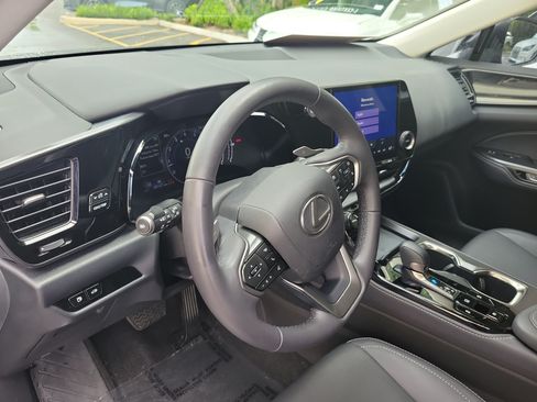 Certified 2024 Lexus NX 250 FWD w/ Towing Package (2000 Lbs) image 22