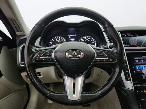 Used 2020 INFINITI Q50 Luxe w/ Essential Package (3.0T Luxe) AWD/4WD image 14