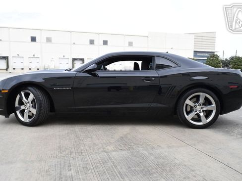 Used 2011 Chevrolet Camaro SS w/ RS Package RWD image 5