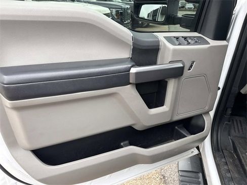 Used 2021 Ford F250 XLT image 24