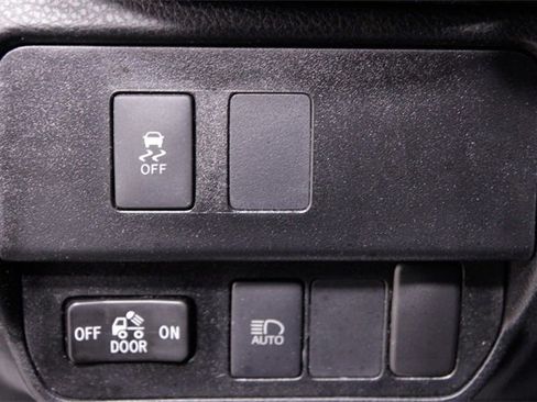 Used 2021 Toyota Tacoma SR image 22