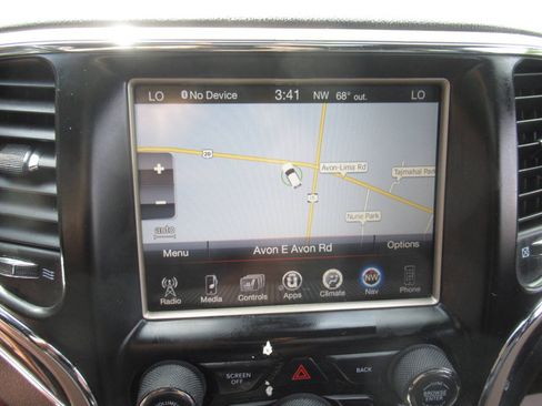 Used 2015 Jeep Grand Cherokee Overland w/ Advanced Technology Group AWD/4WD image 19