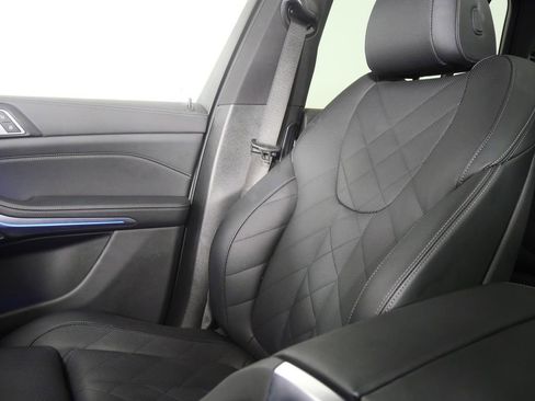 Certified 2025 BMW X5 sDrive40i w/ M Sport Package image 29