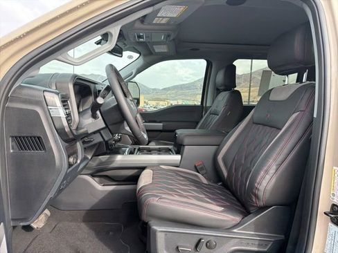 New 2026 Ford F250 Lariat w/ Black Appearance Package AWD/4WD image 43