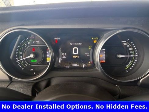 Used 2023 Jeep Wrangler Unlimited AWD/4WD image 7