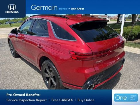 Used 2025 Genesis GV70 3.5T Sport w/ Sport Advanced Package AWD/4WD image 12