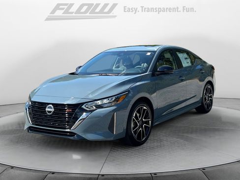 New 2025 Nissan Sentra SR w/ SR Premium Package image 3