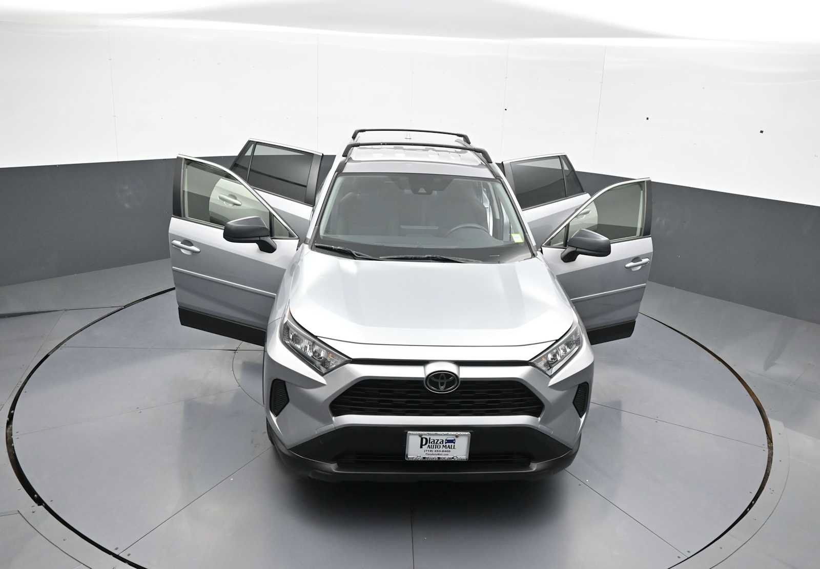Used 2021 Toyota RAV4 LE AWD/4WD image 44