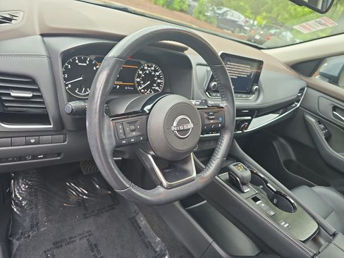 Certified 2023 Nissan Rogue SL FWD image 16