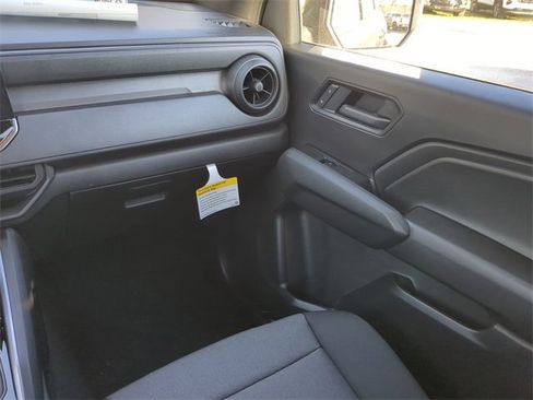Certified 2025 Chevrolet Colorado Trail Boss image 17