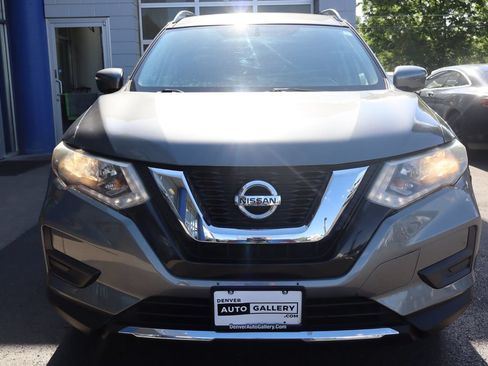 Used 2017 Nissan Rogue S w/ S Appearance Package AWD/4WD image 7