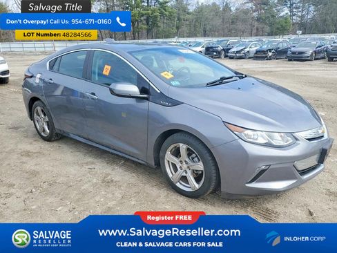 Used 2018 Chevrolet Volt LT w/ Comfort Package FWD image 5