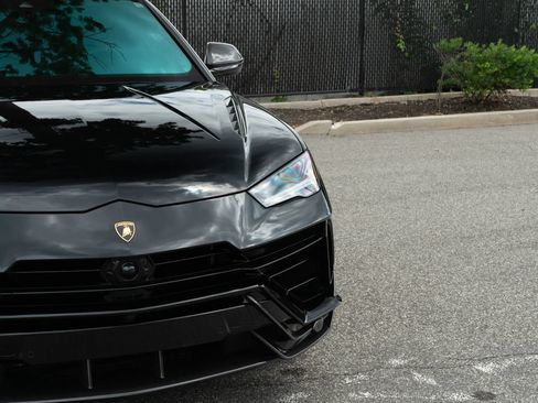 Used 2024 Lamborghini Urus Performante AWD/4WD image 5