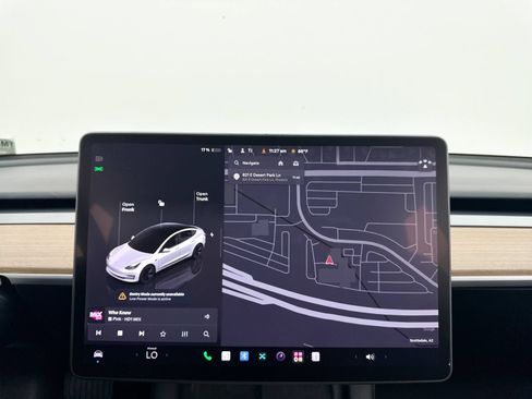 Used 2023 Tesla Model 3 Standard Range RWD image 4