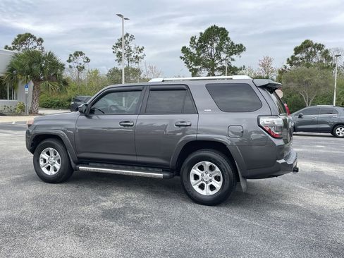Used 2015 Toyota 4Runner Limited image 8