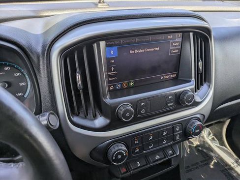 Used 2020 Chevrolet Colorado LT w/ Colorado RST Special Edition RWD image 11