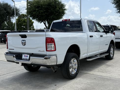 Used 2024 RAM 2500 Big Horn AWD/4WD image 5