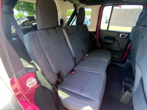Certified 2024 Jeep Wrangler Unlimited Sport AWD/4WD image 19