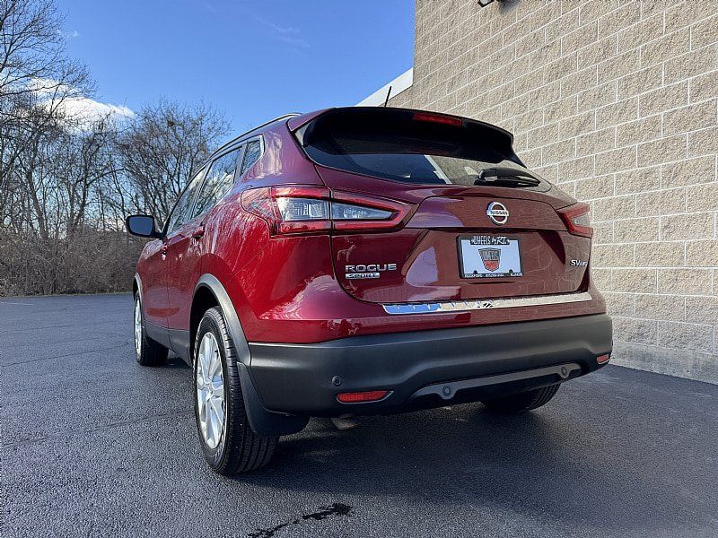 Used 2022 Nissan Rogue Sport SV AWD/4WD image 8